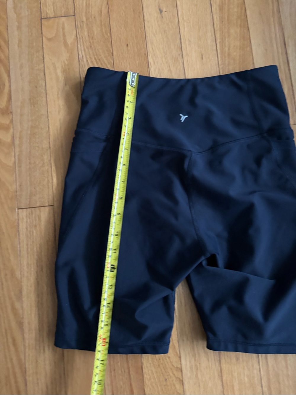 Women’s navy bicycle shorts size medium old navy